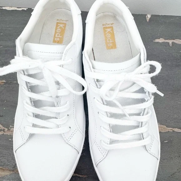 Keds - Women’s White Ace Seas Leather Sneakers - Size 8.5 shoe - Picture 6 of 9